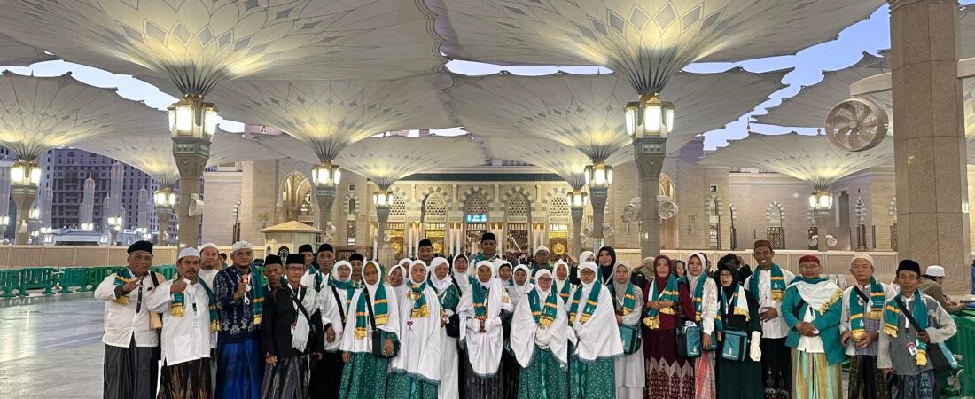 7 Tempat Mustajab di Madinah untuk Berdoa